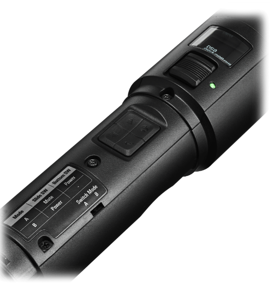 HANDHELD TRANSMITTER WITH CHARGER